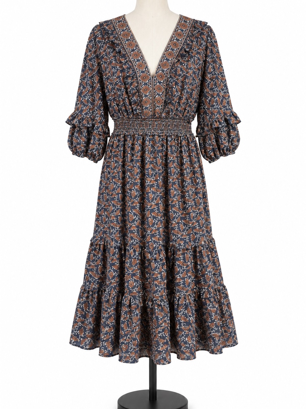 Max Studio Floral Tiered Midi Dress Size Large Smocked Waist NWT